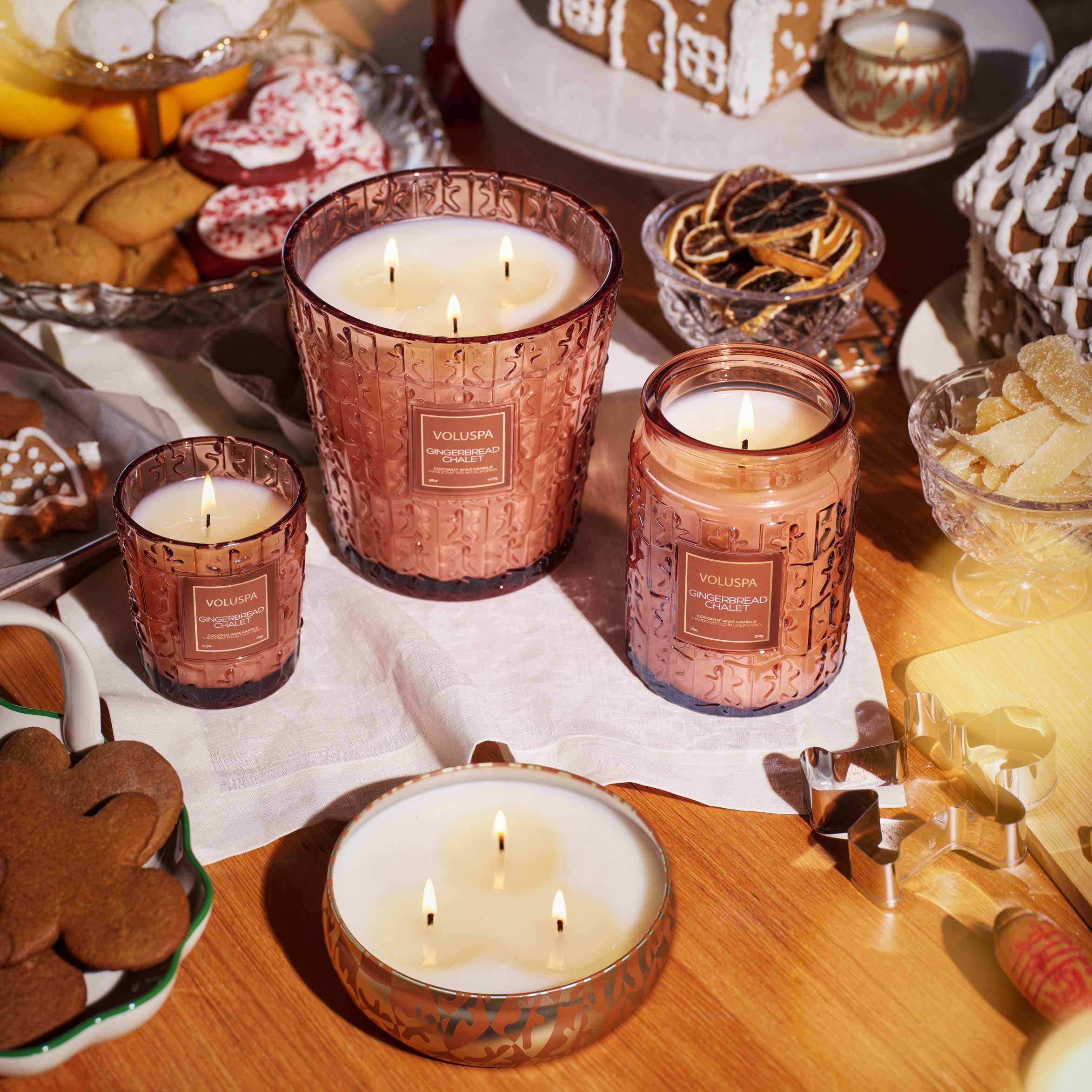 Gingerbread Chalet - Classic Candle - Image 3