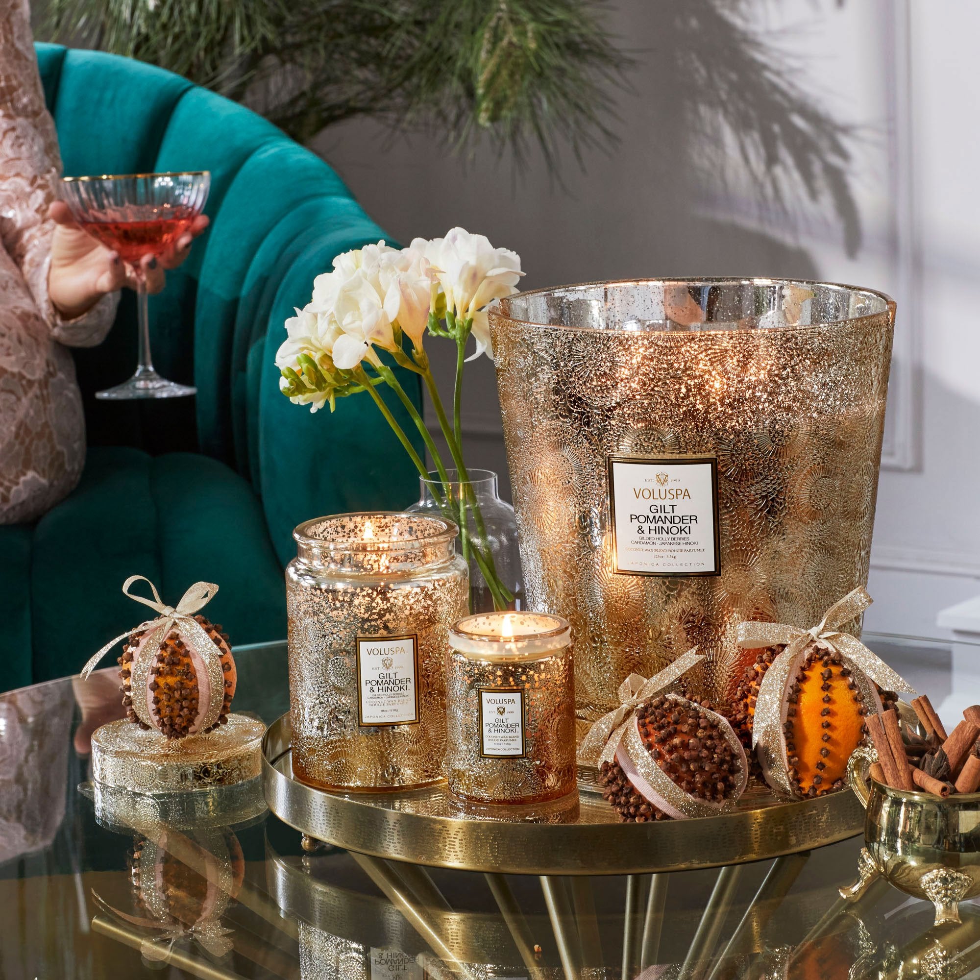Gilt Pomander & Hinoki - 5 Wick Hearth Candle - Image 2
