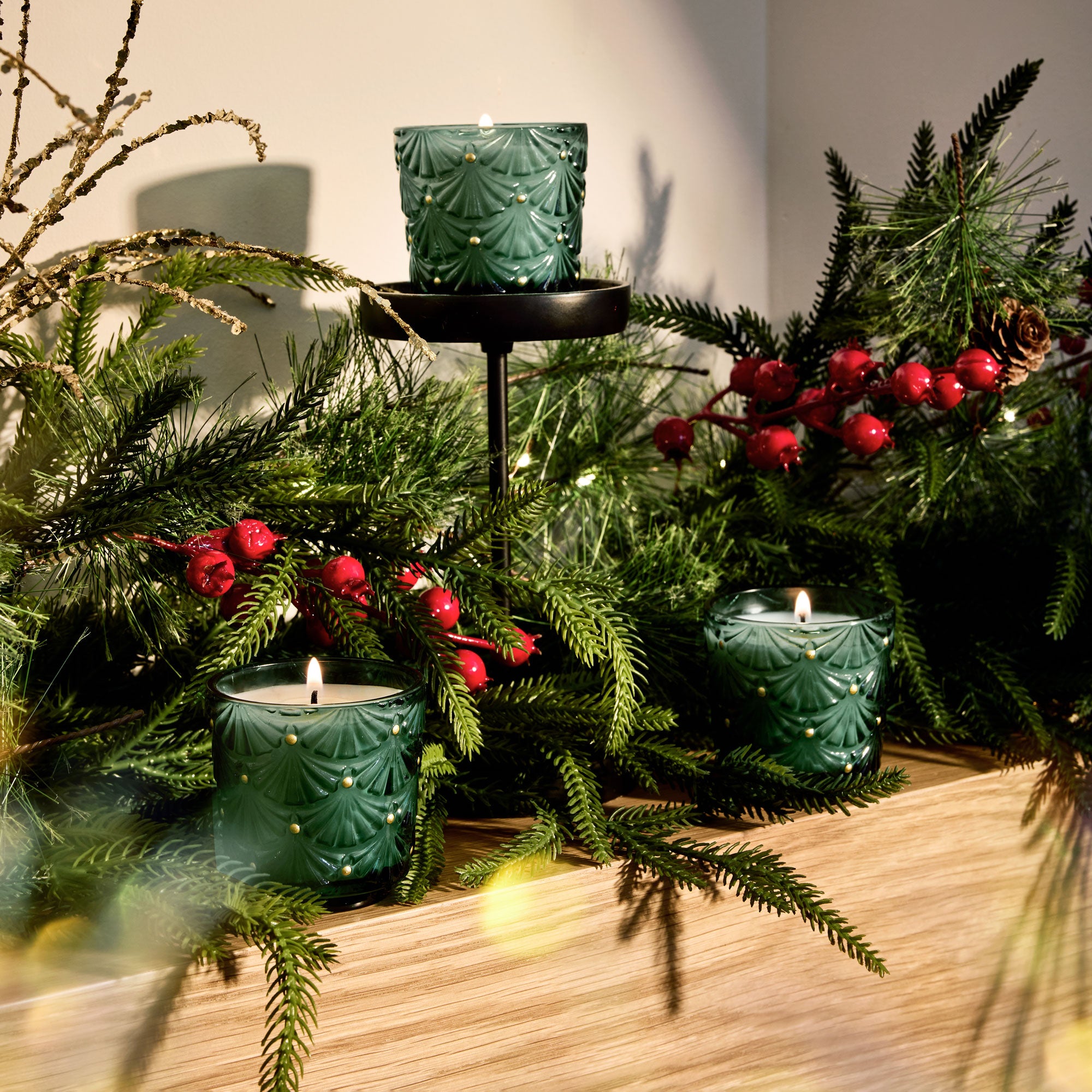 Noble Fir Garland - Mini Pedestal Trio Gift Set - Image 2