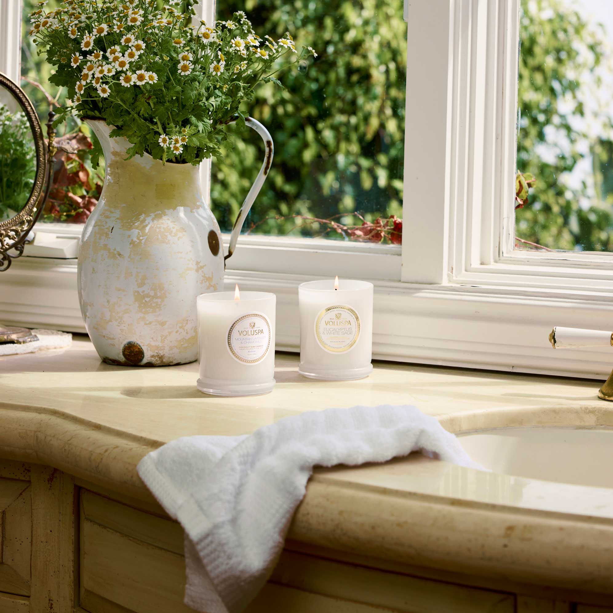 Mountain Lavender & Chamomile - Classic Candle - Image 2